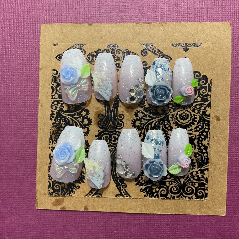 Floral Glitter ~. Bridal Collection ~ Press-On Nails Size Medium - #011